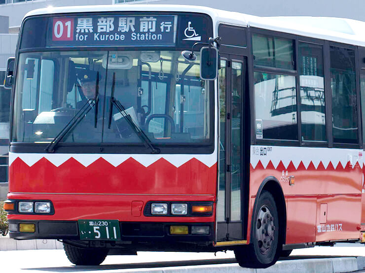 富山地方鉄道路線バス  新幹線市街地線