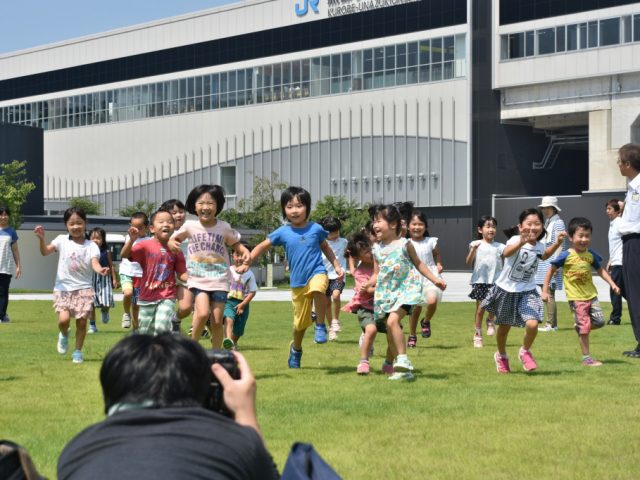 北陸新幹線利用PRポスター写真撮影