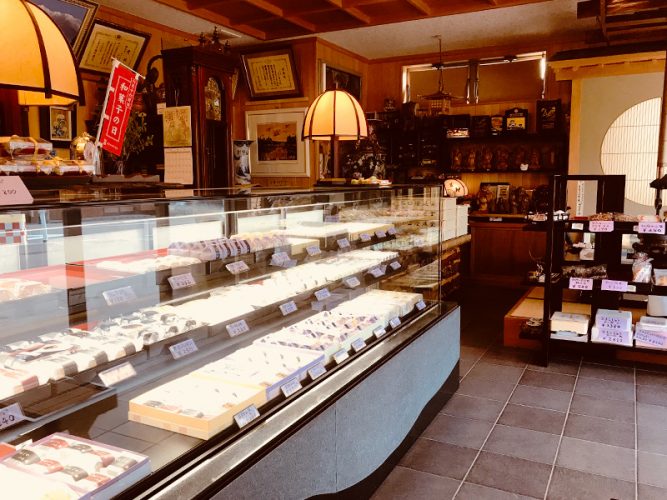 谷口隆進堂 店内