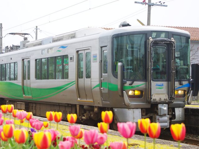 あいの風とやま鉄道