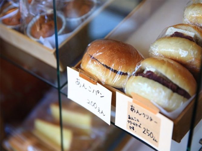 パンと焼き菓子の店 てくてくのパン